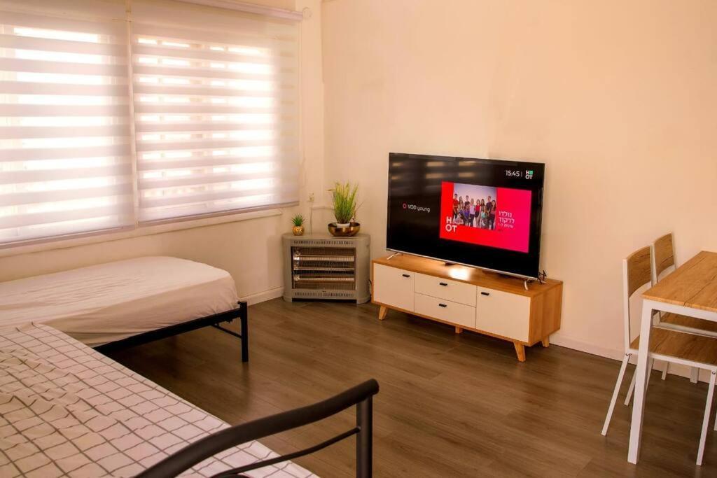 שמילה אירוח 2 Villa Arad Exterior photo